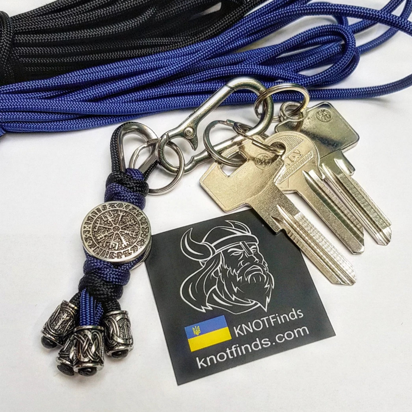Handcrafted Stainless Steel Vegvisir Viking Compass Keychain – A Unique Nordic/Heritage Gift