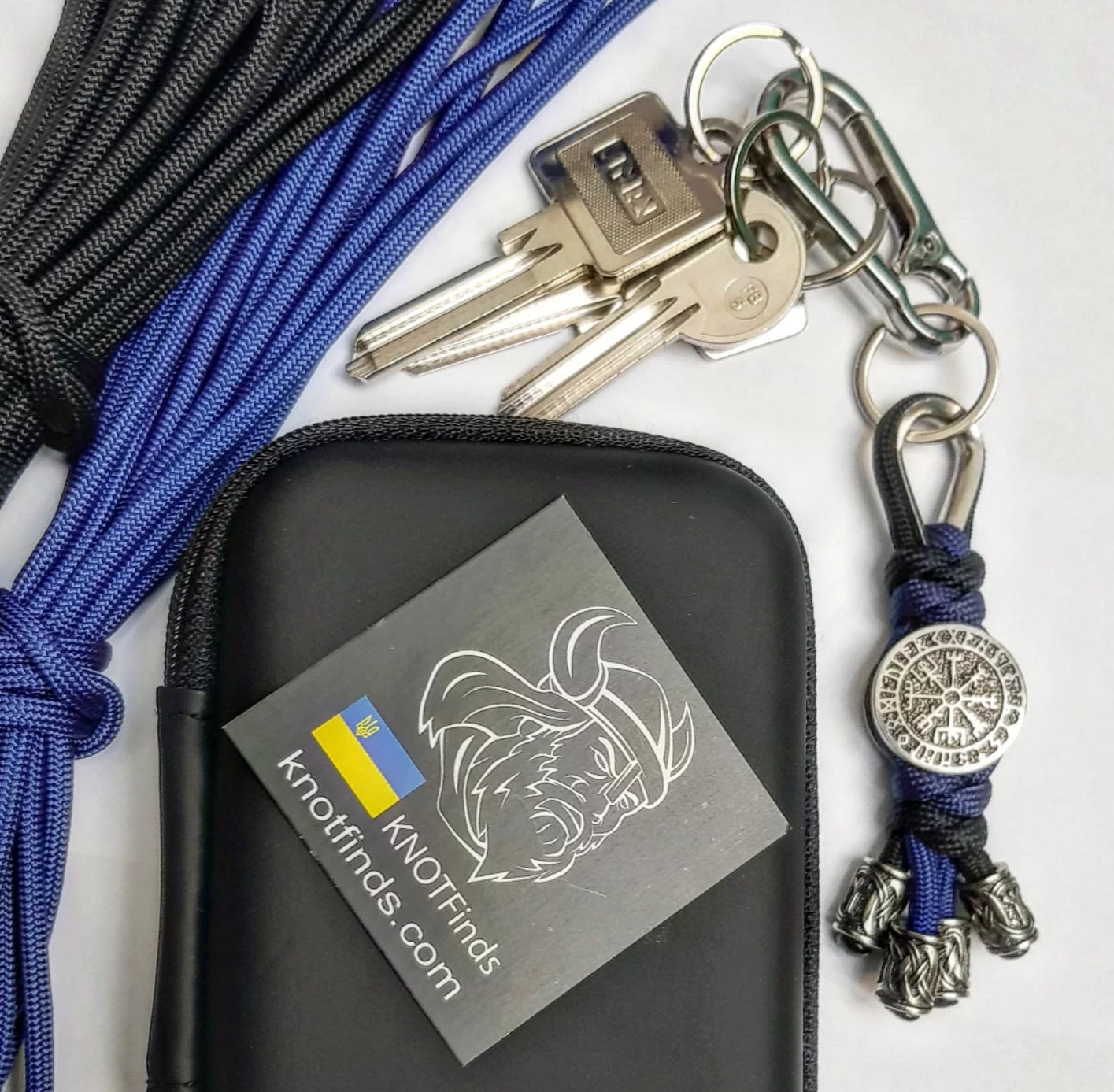 Handcrafted Stainless Steel Vegvisir Viking Compass Keychain – A Unique Nordic/Heritage Gift