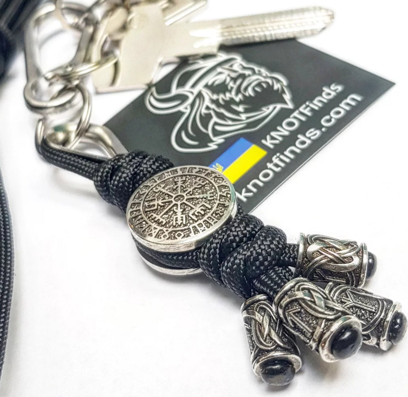 Black Handcrafted Stainless Steel Vegvisir Viking Compass Keychain – A Unique Nordic/Heritage Gift