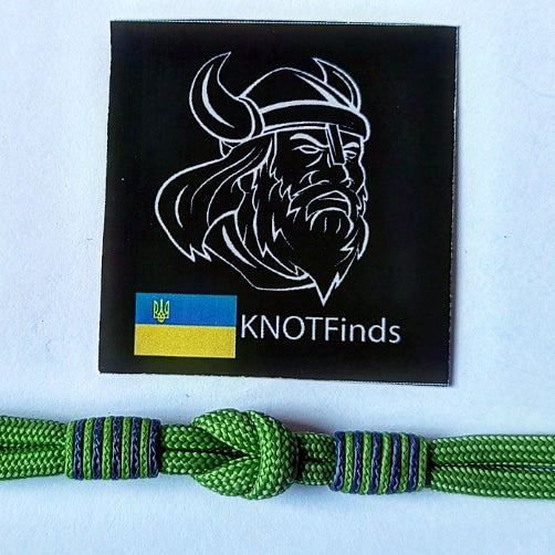 Thin green mint paracord bracelet. Skydiving bangle. Enchanting mood. Street style. Surfer bracelet. Summer bangle. Beach accessory. Pepper mint bangle color. Saint Patrick's Day