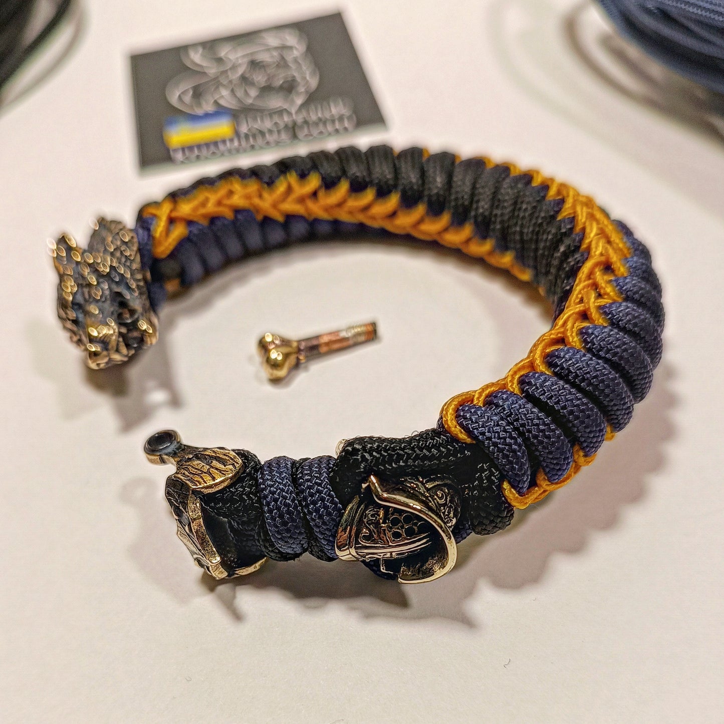 Paracord bracelet with beads "Wolf and GLADIATOR". Men's style, a gift for tough men. Biker bracelet.