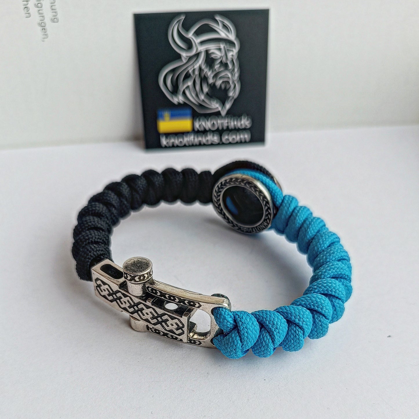 Paracord bangle. Paracord jewelry. Pagan symbols. Svarog square. Sky blue bracelet. Men's accessories.