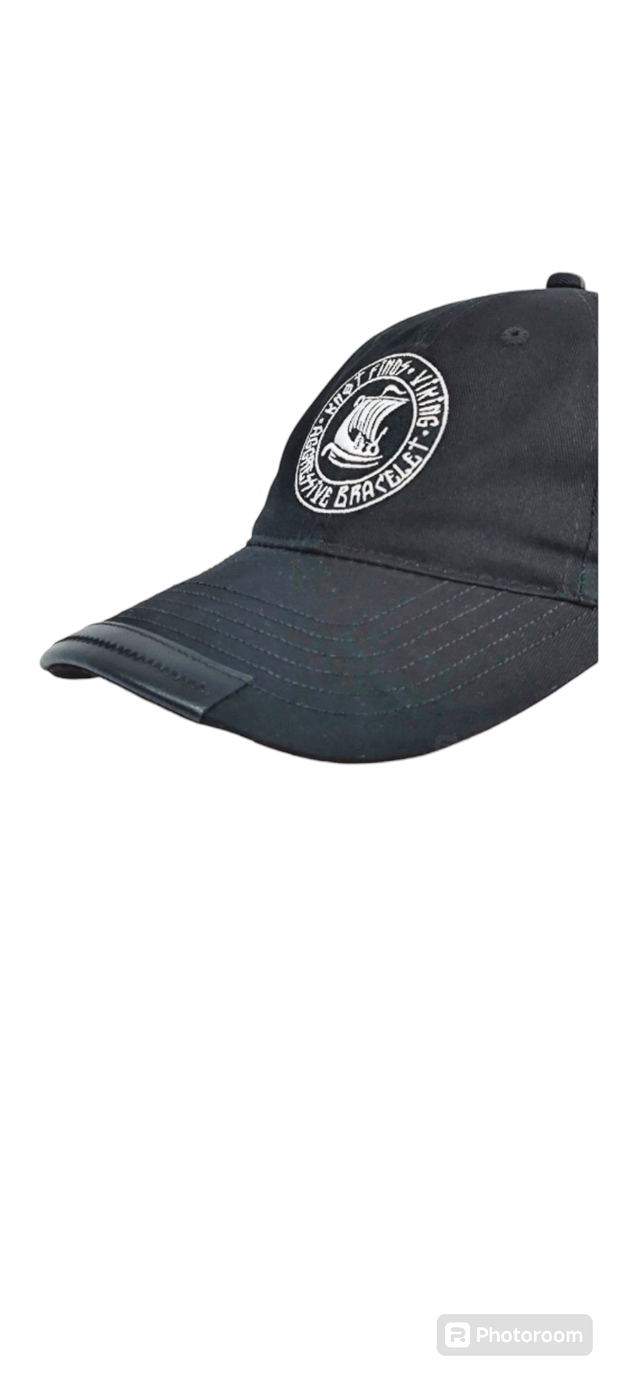 Black baseball cap with “Drakar Viking Ship” print. Stylish Scandinavian baseball cap with a print of the logo of the legendary brand “KNOTFinds”.