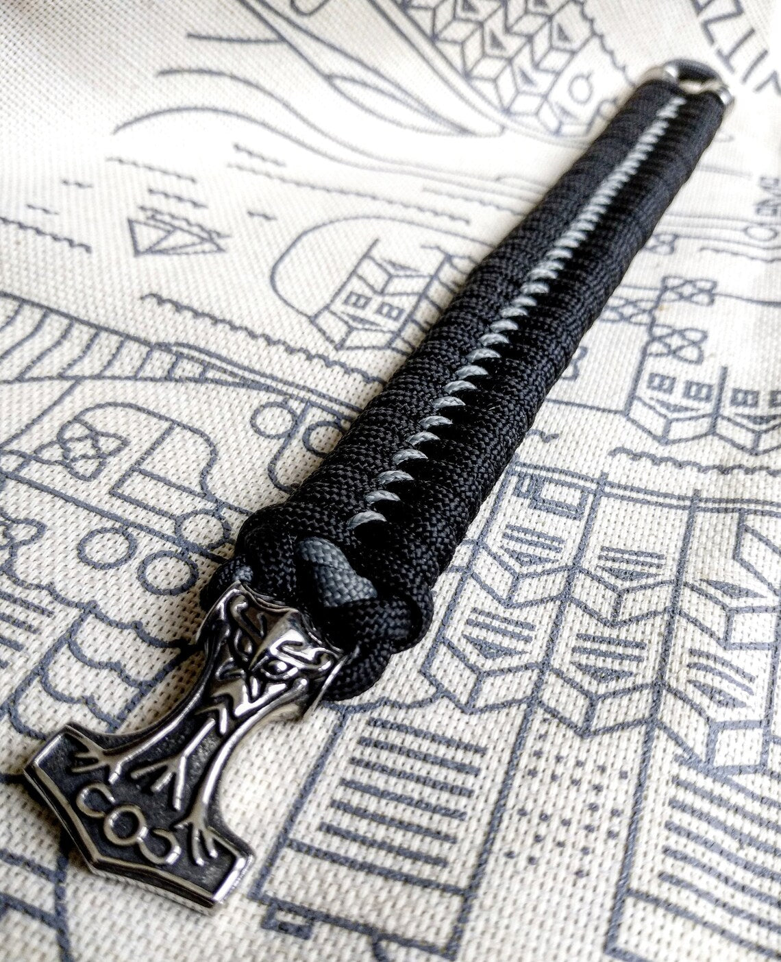 Black Nordic paracord bracelet "THOR'S HAMMER". A gift for men. Scandinavian style, Celtic knot.
