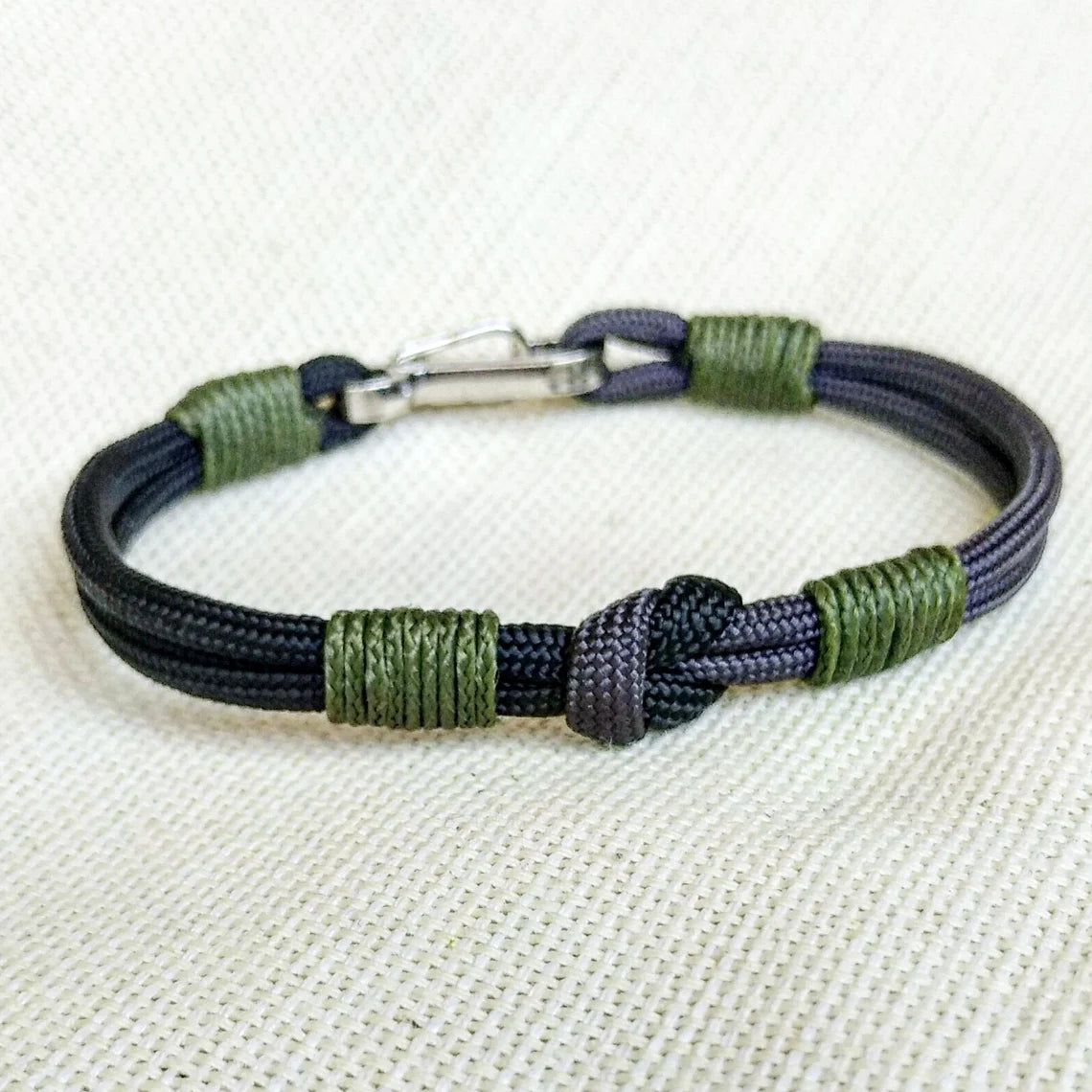Viking bracelet / Scandinavian jewelry / gift for him / paracord bracelet / parachute cord / viking cuff / biker bangle