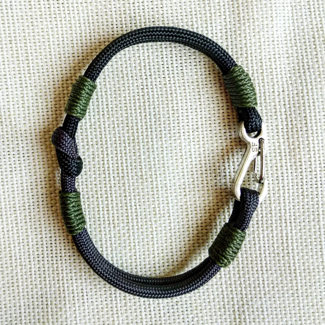 Viking bracelet / Scandinavian jewelry / gift for him / paracord bracelet / parachute cord / viking cuff / biker bangle