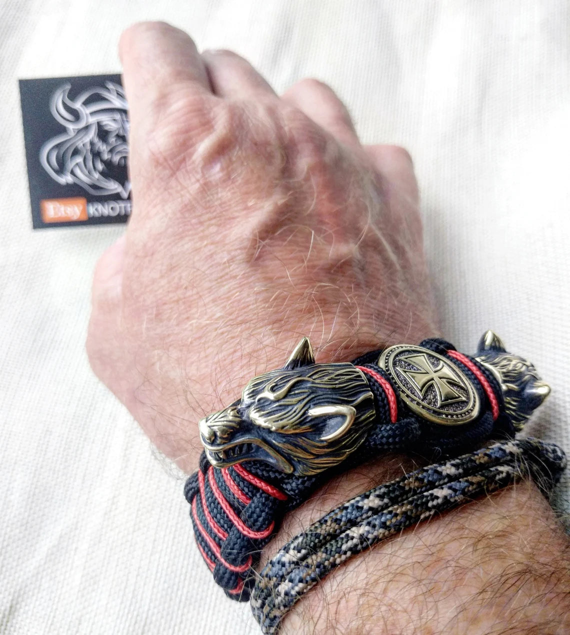 Paracord bracelet with beads "Wolf Head" and "Templar Cross". Men's style, a gift for tough men. Biker bracelet.