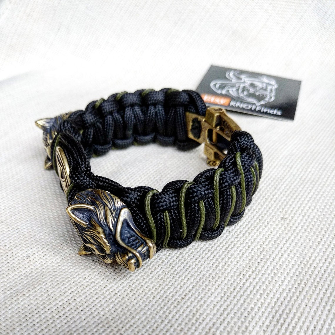 Paracord bracelet with beads "Wolf Head" and "Templar Cross". Men's style, a gift for tough men. Biker bracelet.