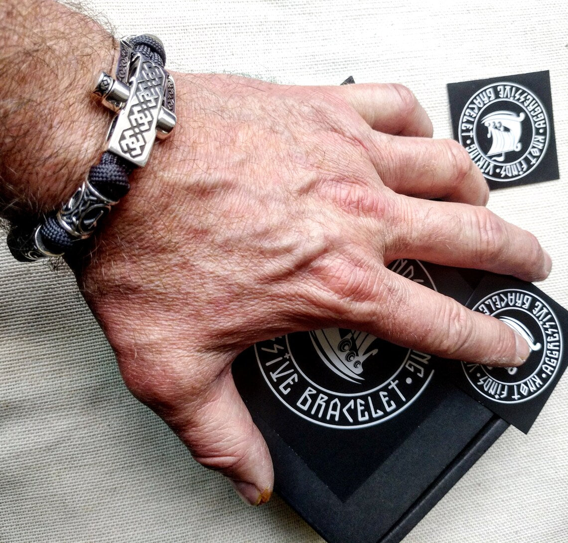 Runic paracord and 925 Sterling silver bracelet "VIKING". Nordic bracelet with runes beads.