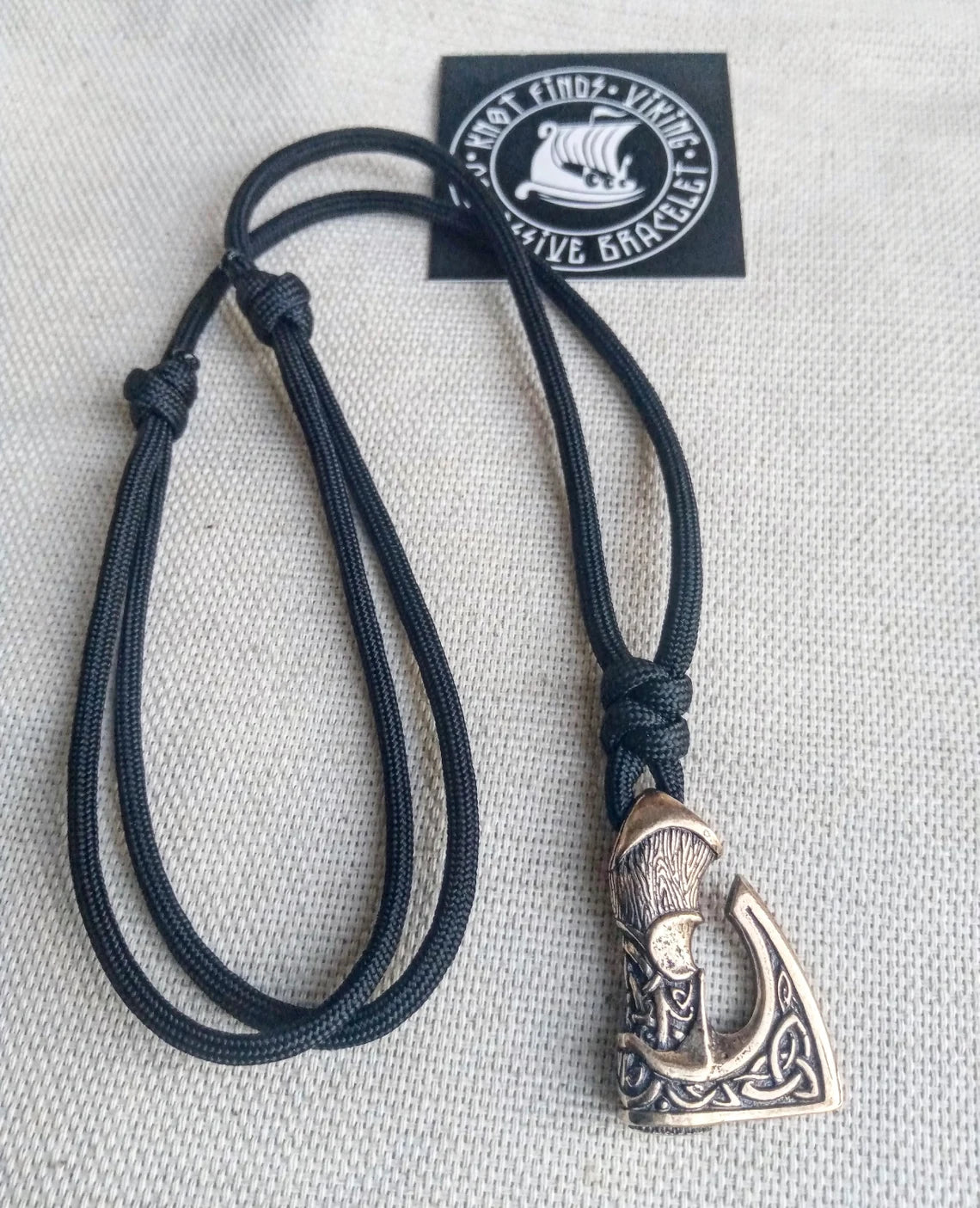 Men's necklace. Paracord necklace with pendant. Necklace Mjolnir. Celtic knot. Northern necklace.