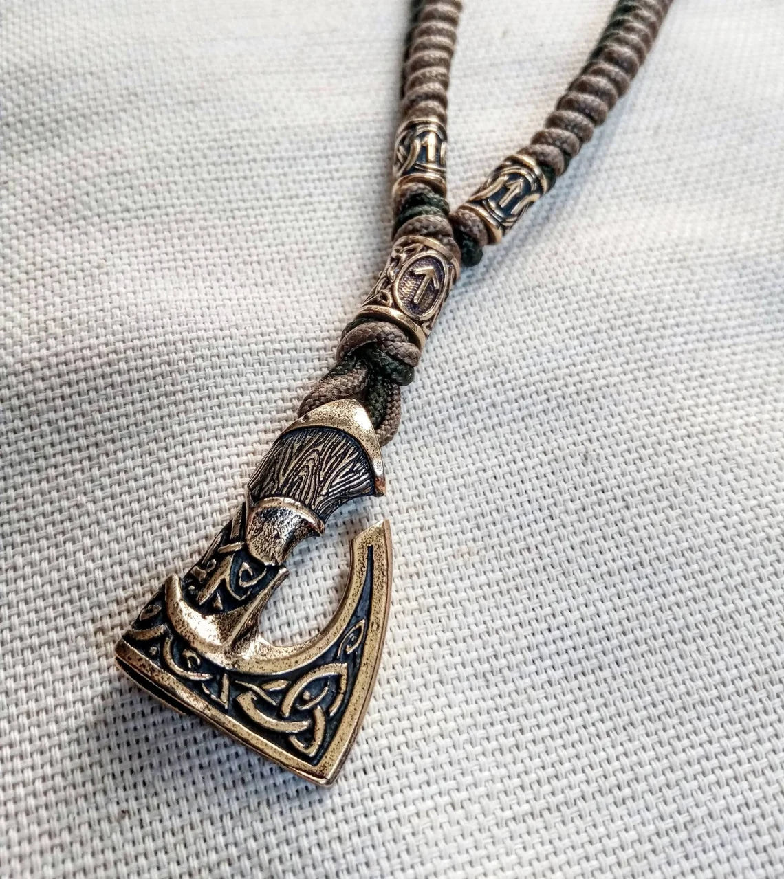 Mens necklace. Paracord necklace with beads. Mjolnir necklace. Celtic knot.