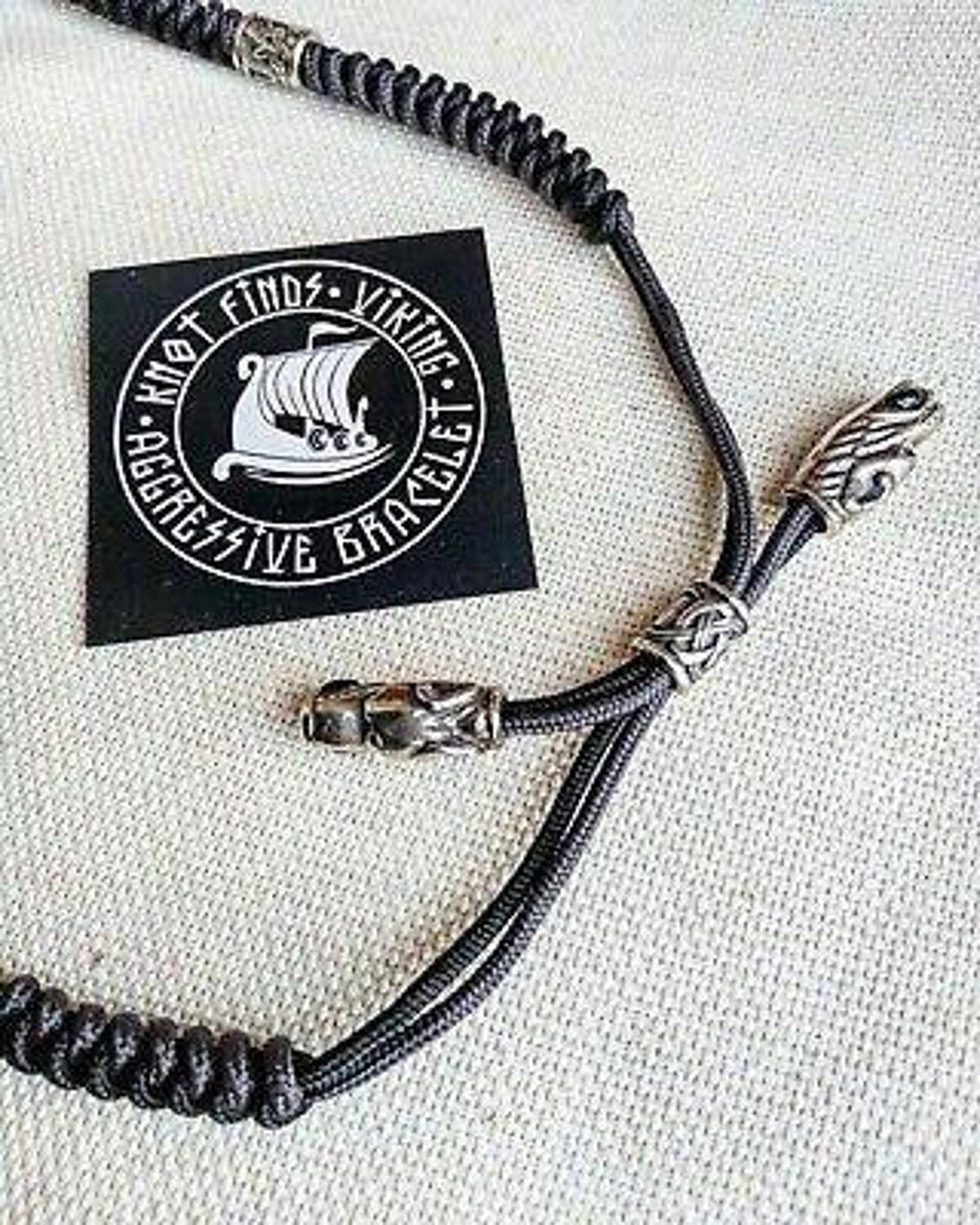 Mens necklace. Viking jewelry. Paracord. Thor's Hammer pendant. Mjöllnir.