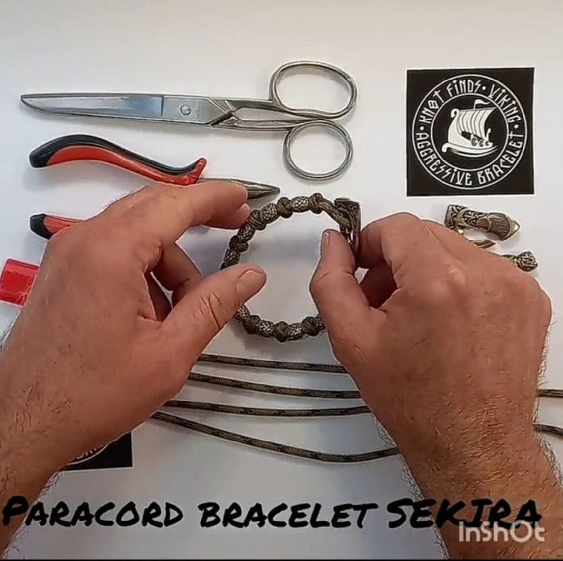 Paracord bracelet. Tutorials weaving for bangle with beads. Viking jewelry. Mens style.