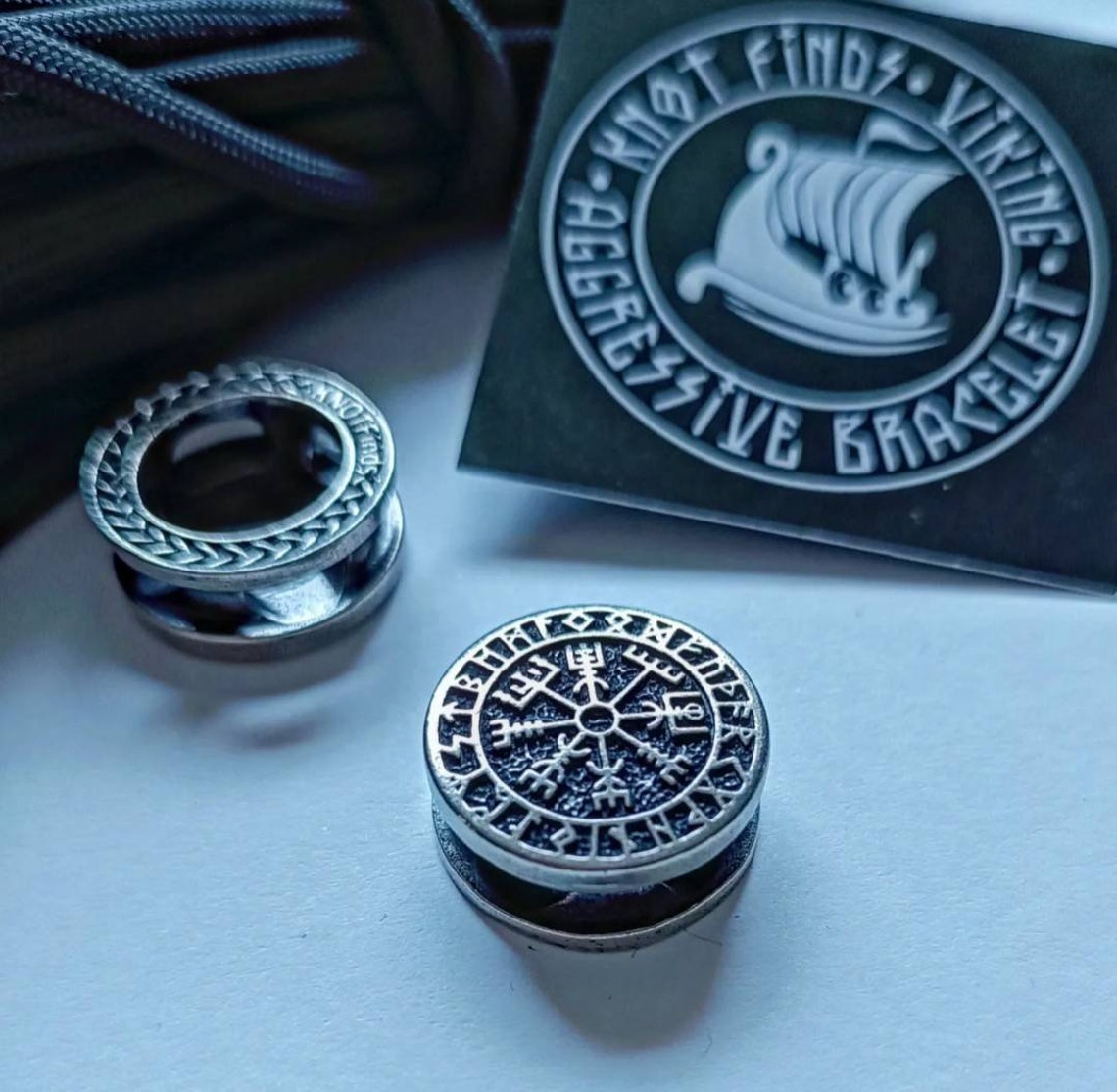 VEGVISIR Steel Round Bead Bead for Bracelet Viking Jewelry Men's Accessory. Original author's products.