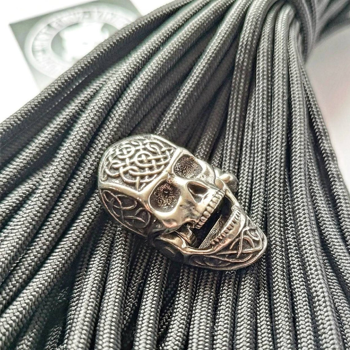 Steel SKULL shackle. Beads for paracord weaving, viking style. viking jewelry, skull symbol.
