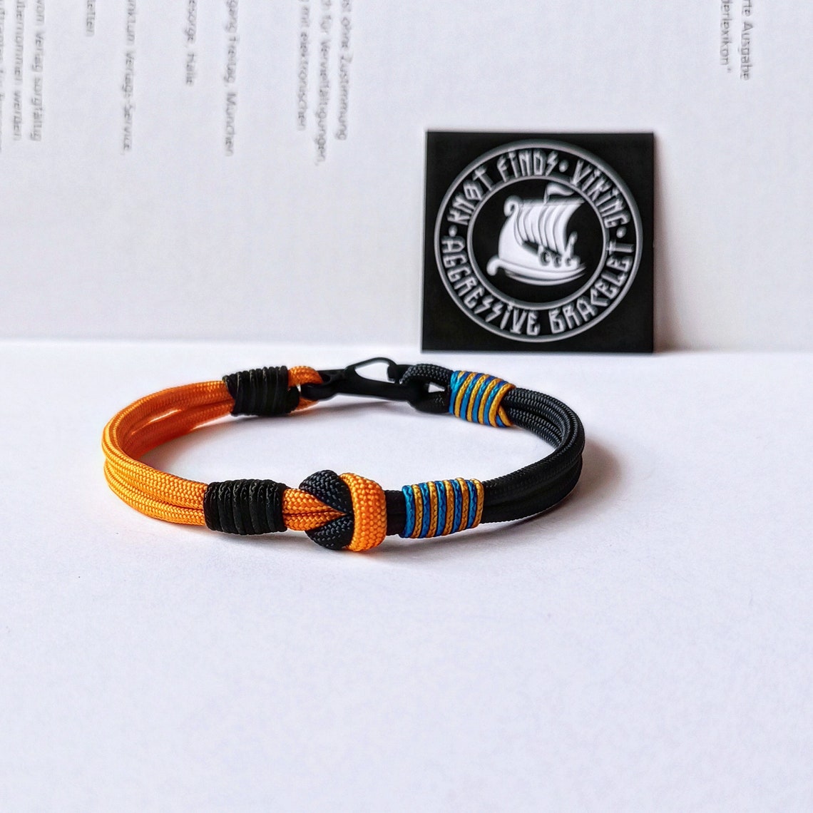 Thin paracord bracelet. Skydiving bangle. Street style. Surfer bracelet. Summer bangle. Beach accessory.