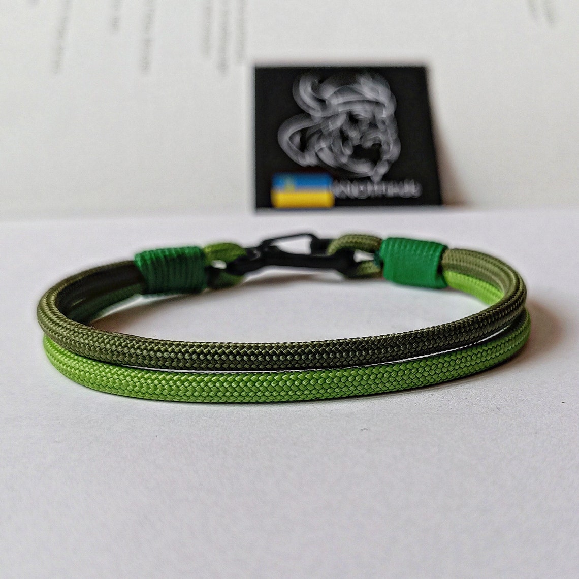 Green Saint Patrick bracelet. Thin green Paracord bangle. Custom size. Parachute cord. Forest bracelet. Extreme durable. Bangle rope.