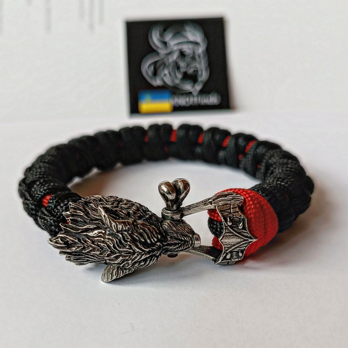Paracord bracelet with steel Wolf shackle. Men's style, a gift for tough men. Biker bracelet. Wolf style.