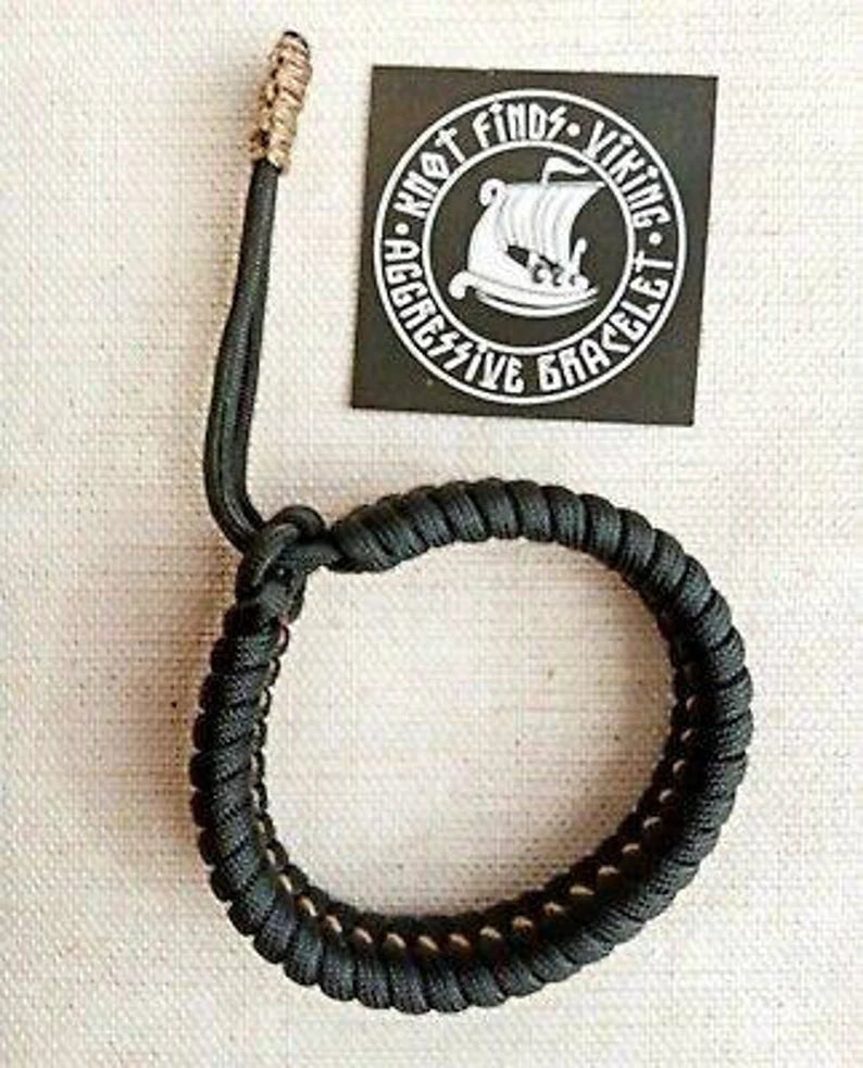 Hunter black bracelet. Unloading camping bangle made of Mad Max paracord, Army style, a great gift for men.