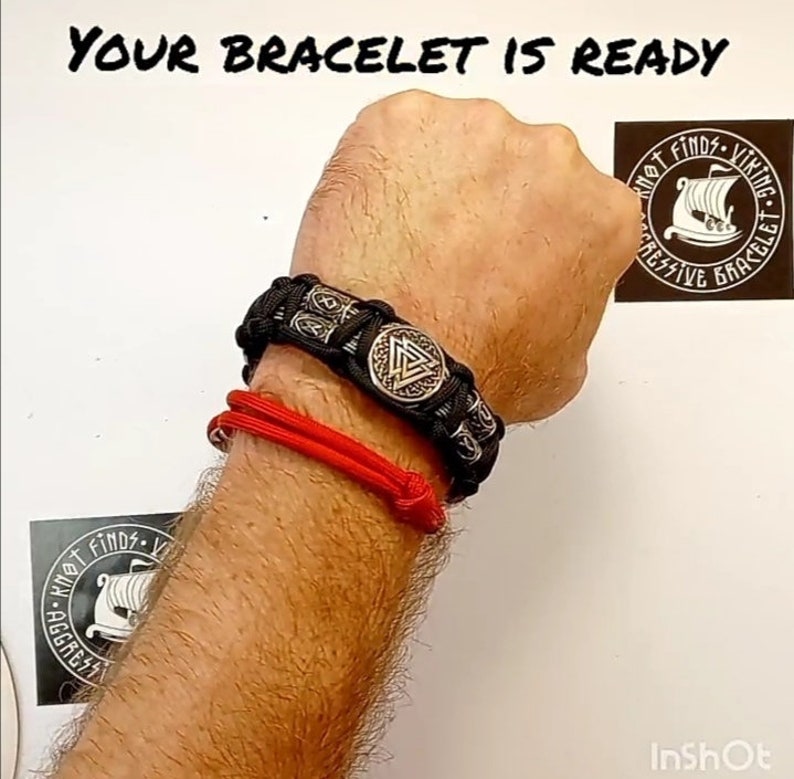 Instructions for creating a bracelet with your own hands. Tutorials weaving for paracord bracelet. Viking jewelry. Celtic knot.