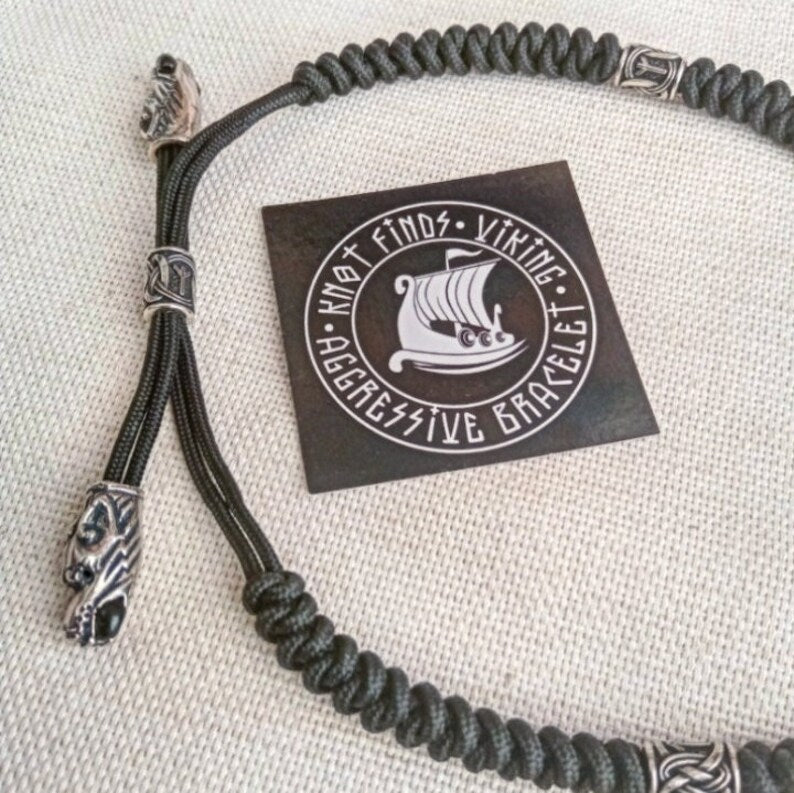 Mjöllnir black necklace. Paracord jewelry. Viking style. Mens accessories. Thor's Hammer pendant.