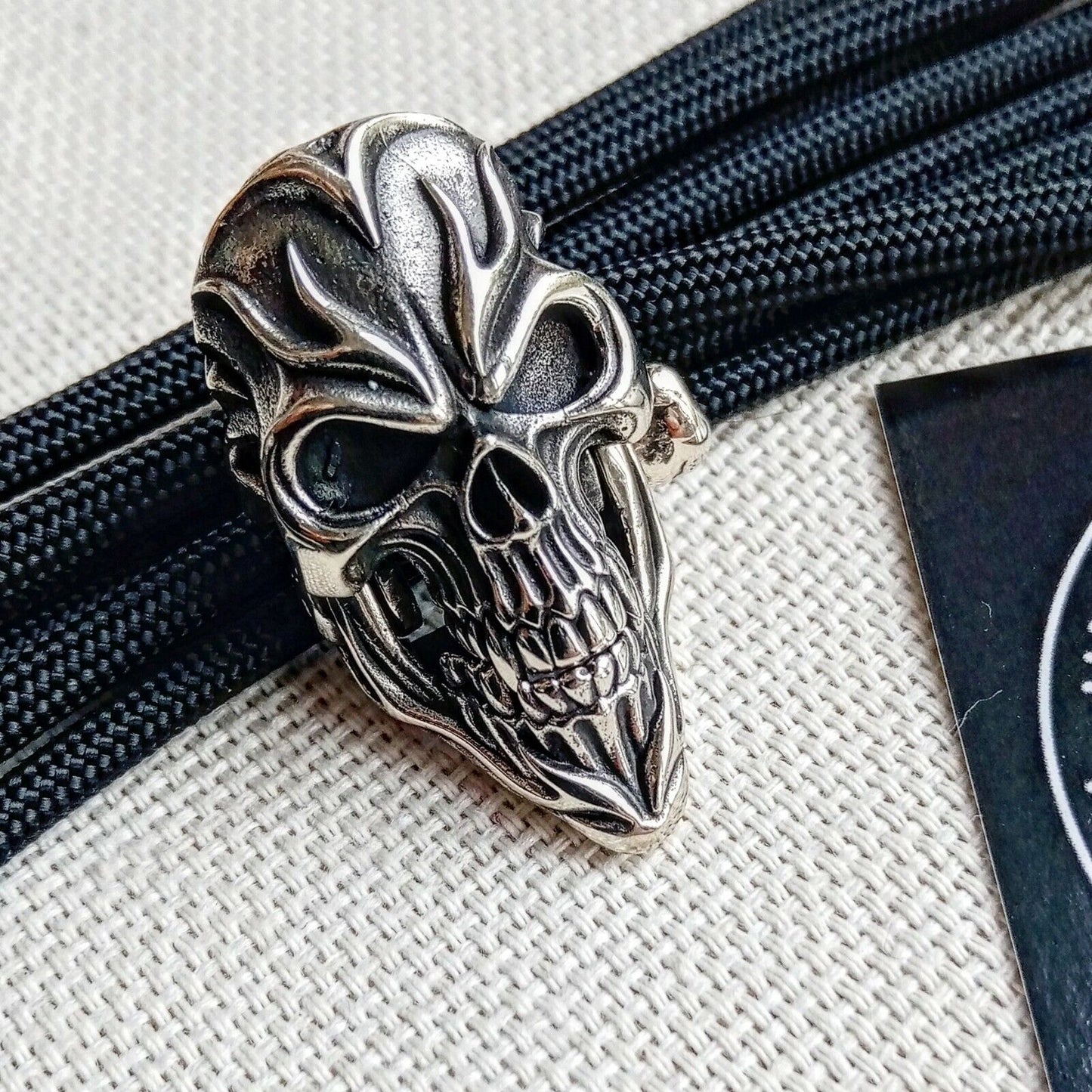 teel paracord SKULL shackle and beads for paracord weaving, viking style. viking jewelry, manual casting