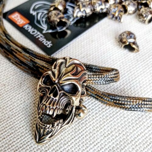 Lock for bracelet SKULL. The lock is made of brass. Great for weaving Viking style paracord. viking jewelry, hand casting