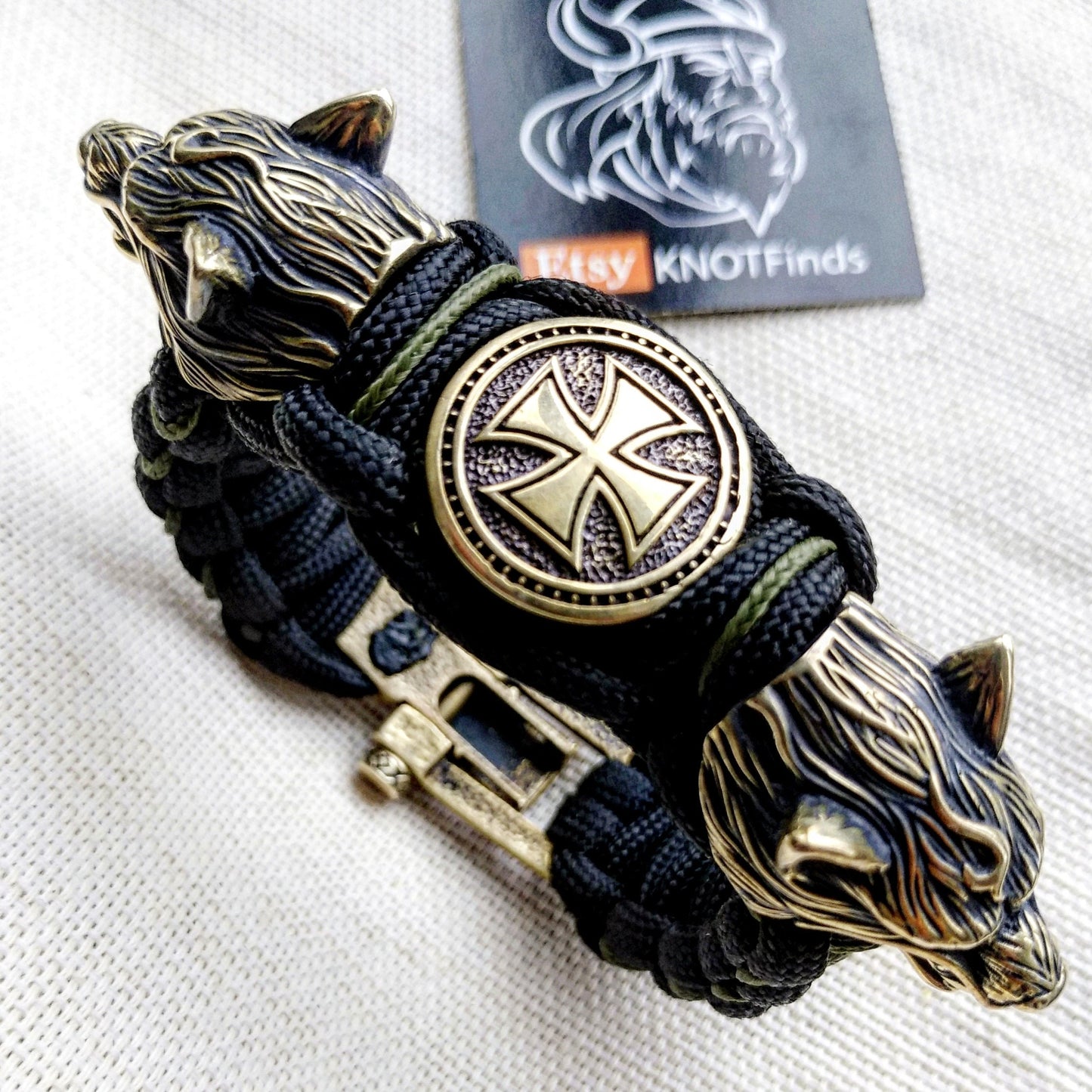 Paracord bracelet with beads "Wolf Head" and "Templar Cross". Men's style, a gift for tough men. Biker bracelet.