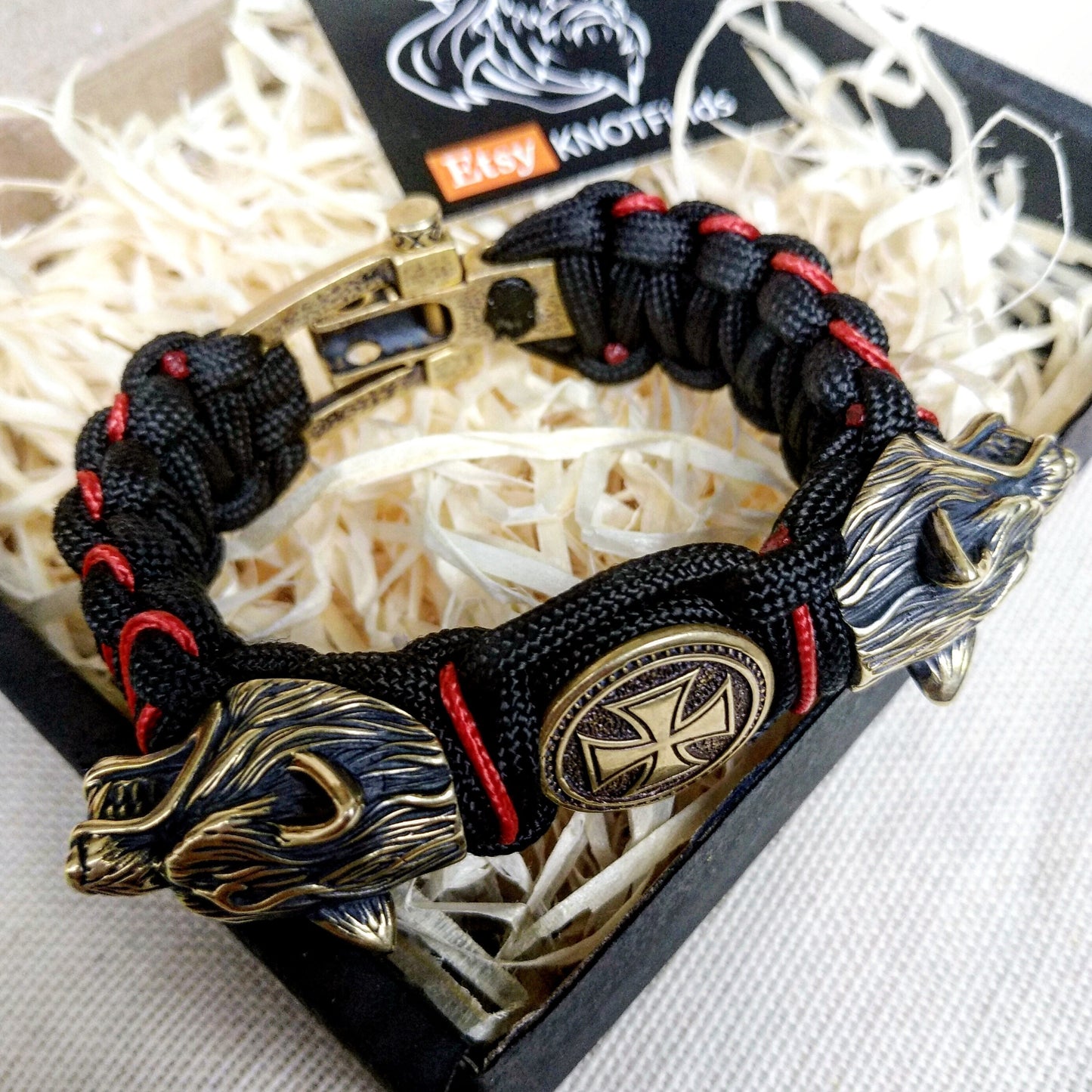 Unique paracord bracelet "WOLF". Bangle for strong mens.