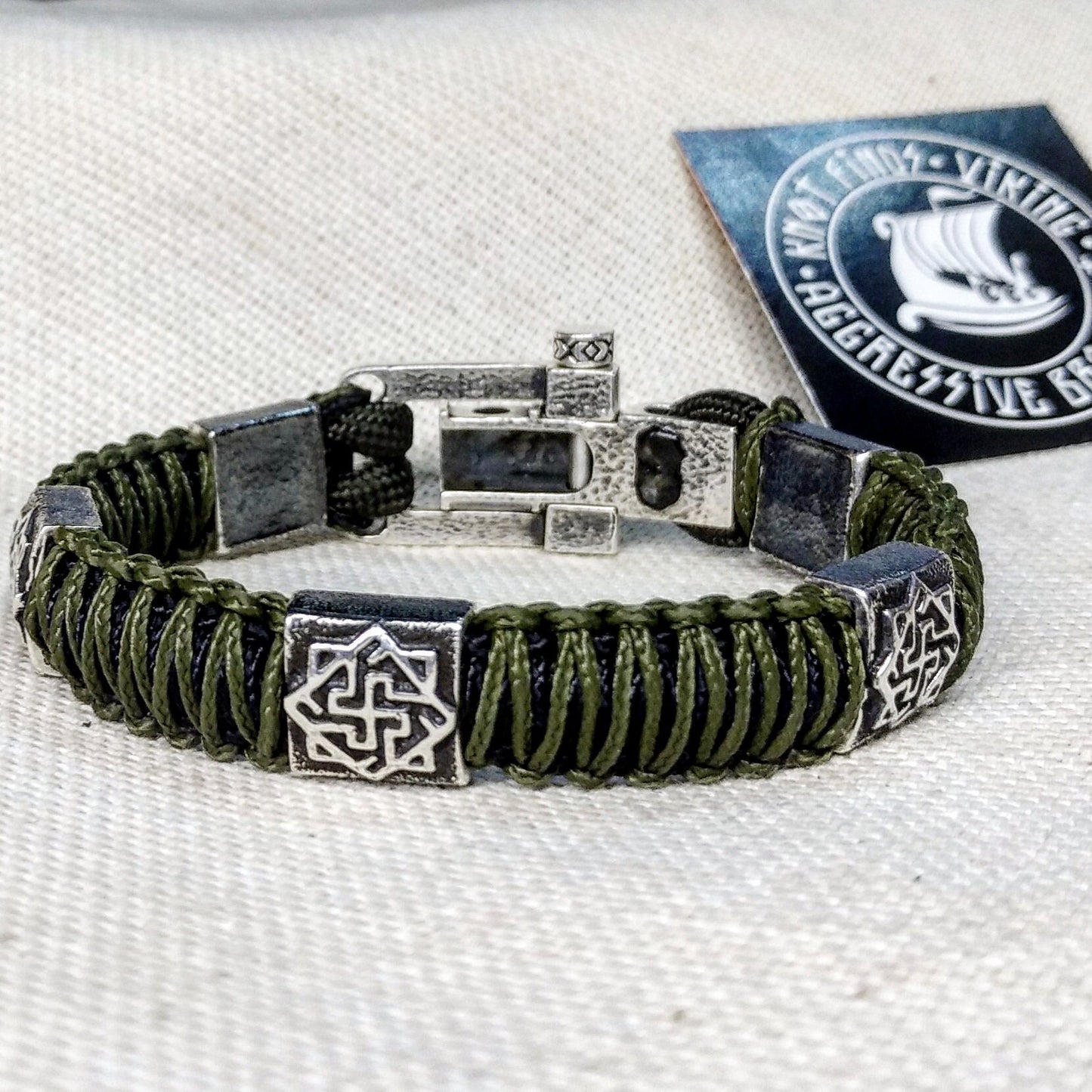 Silver 925 Sterling bracelet. Luxury green olive paracord bracelet.Viking style.