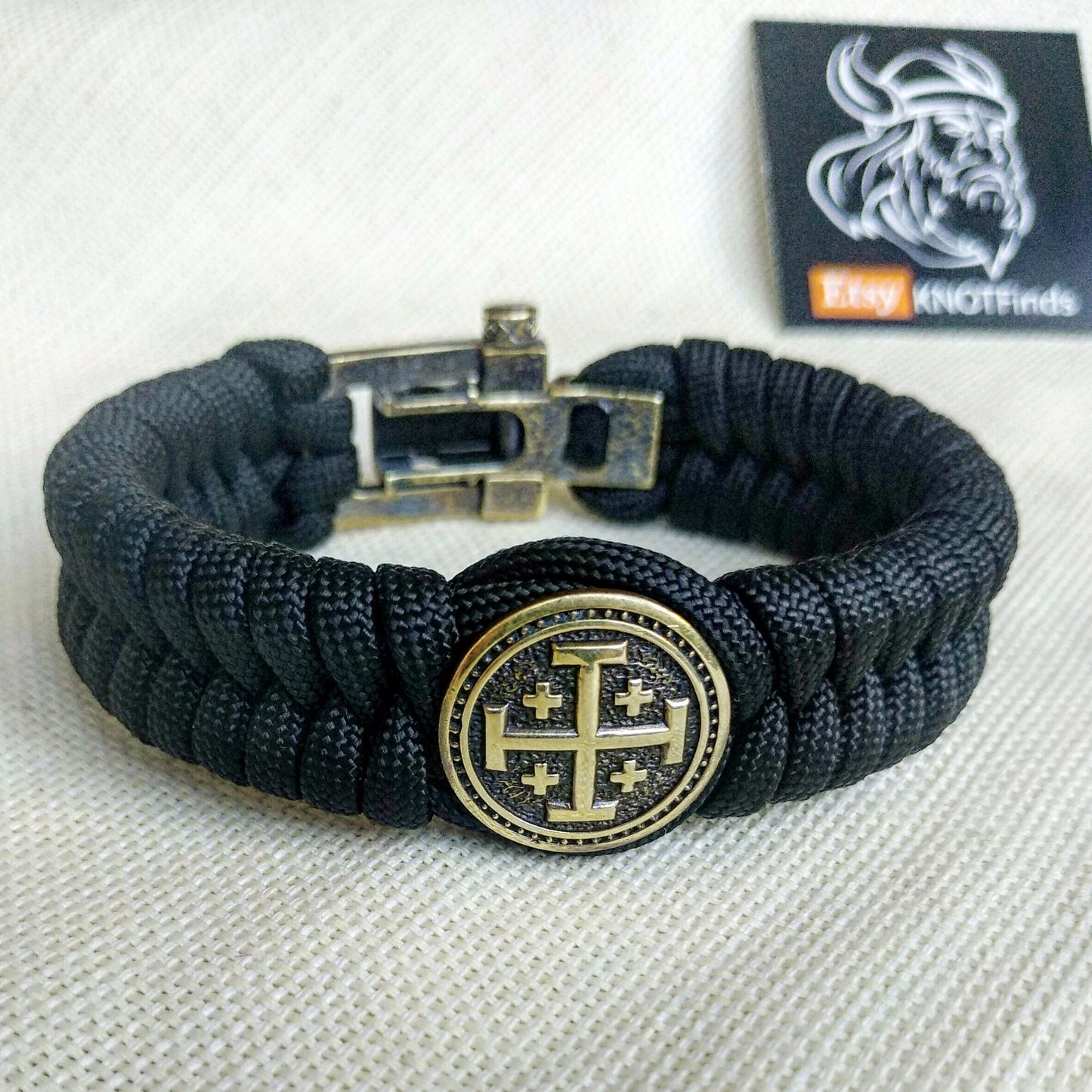 Paracord bracelet "JERUSALEM CROSS". The original brutal bracelet made of Celtic knots and beads. Scandinavian style.