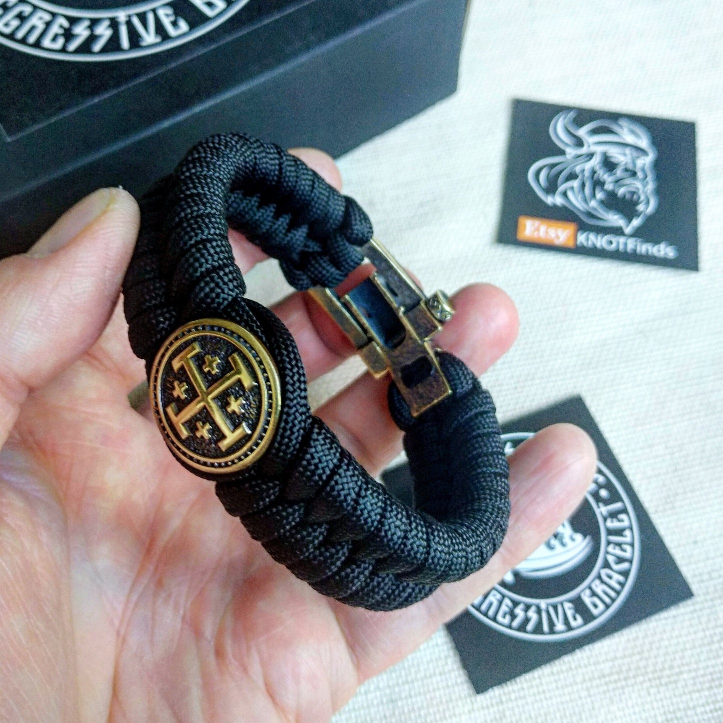 Paracord bracelet "JERUSALEM CROSS". The original brutal bracelet made of Celtic knots and beads. Scandinavian style.