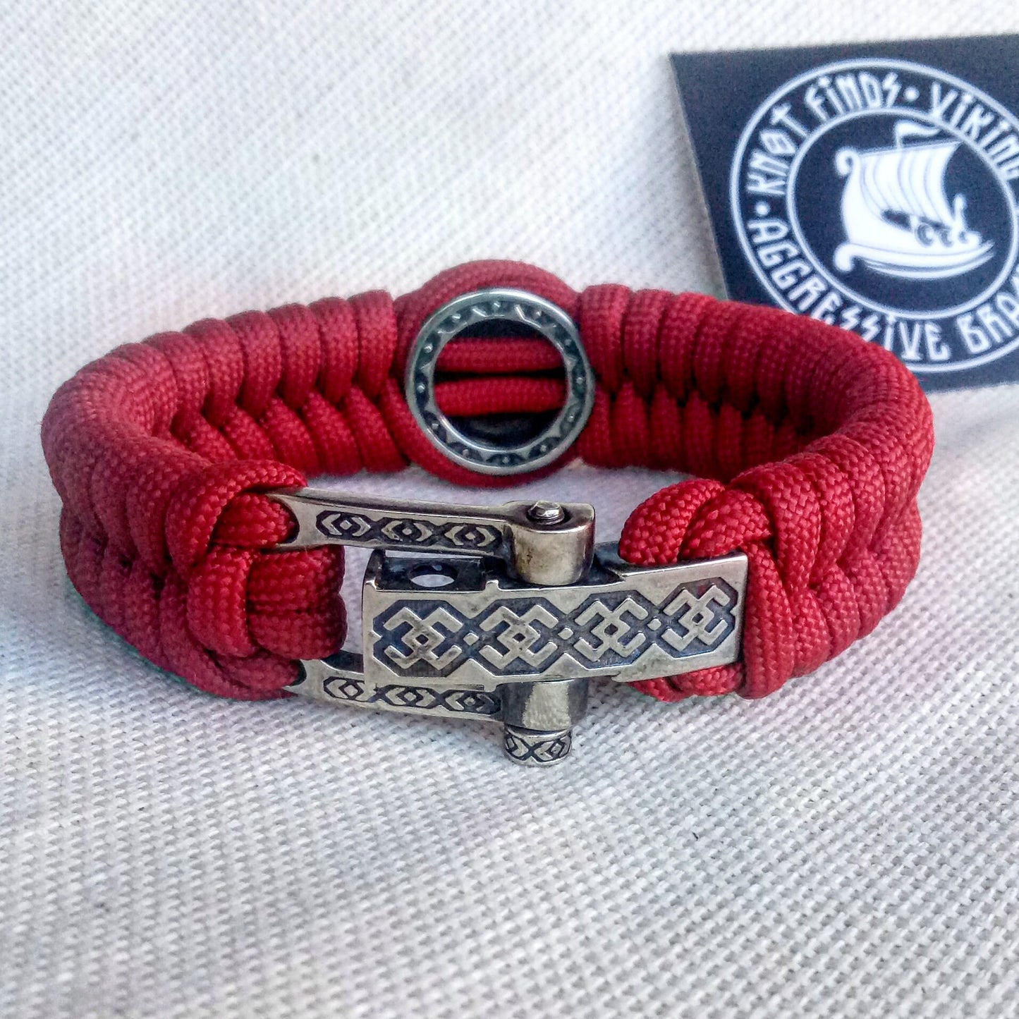 Red Paracord bracelet "JERUSALEM CROSS". The original brutal bracelet made of Celtic knots and beads. Scandinavian style.