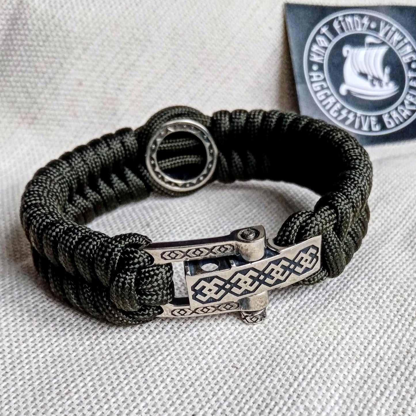 Paracord green olive bracelet "VALKYRIE". The original brutal bracelet made of Celtic knots and beads. Nordic bangle.