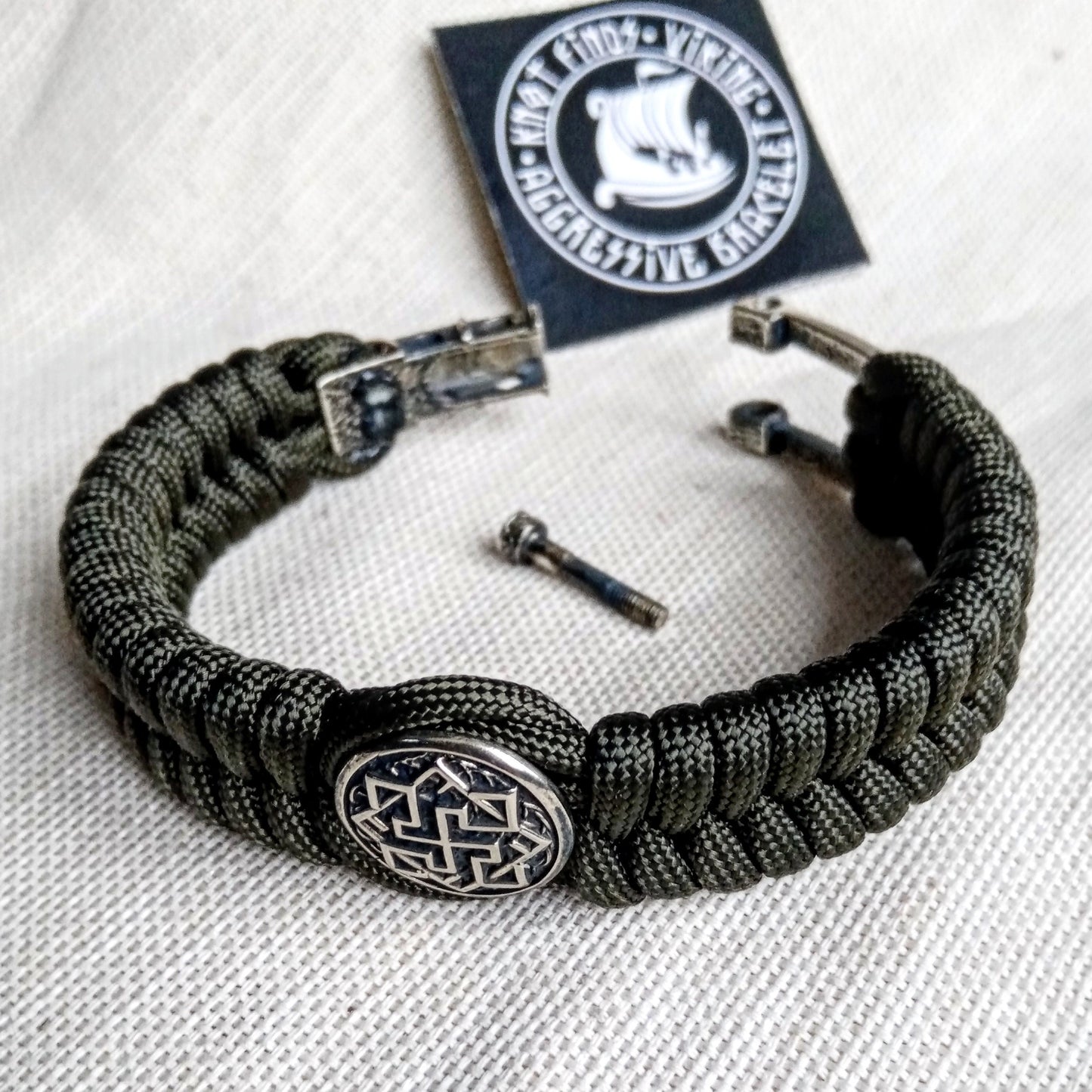 Paracord green olive bracelet "VALKYRIE". The original brutal bracelet made of Celtic knots and beads. Nordic bangle.