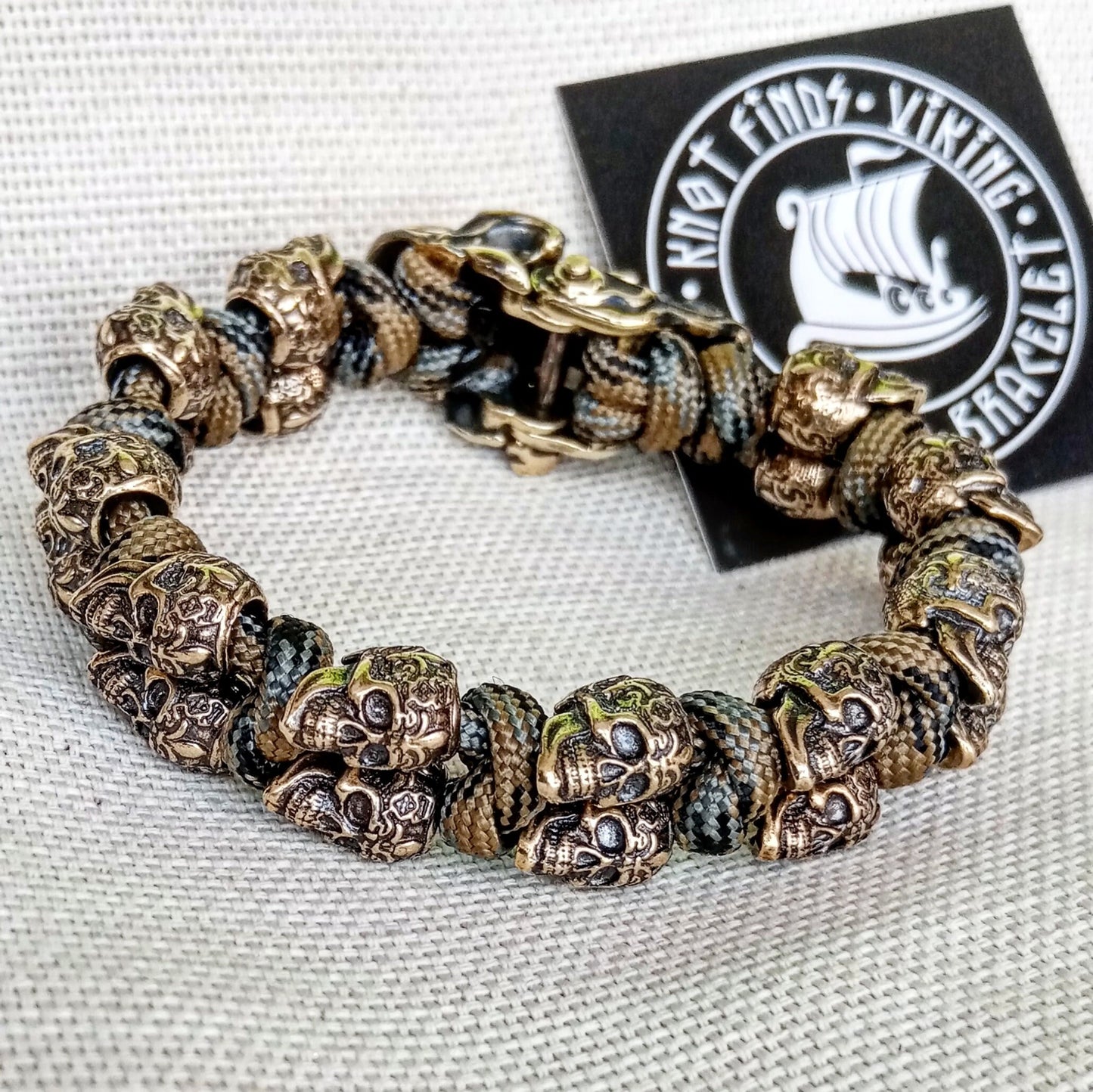 Halloween gift Best skulls Bangle. Horror skull paracord bracelet. Biker bangle. Brutal style and a symbol of the skull.