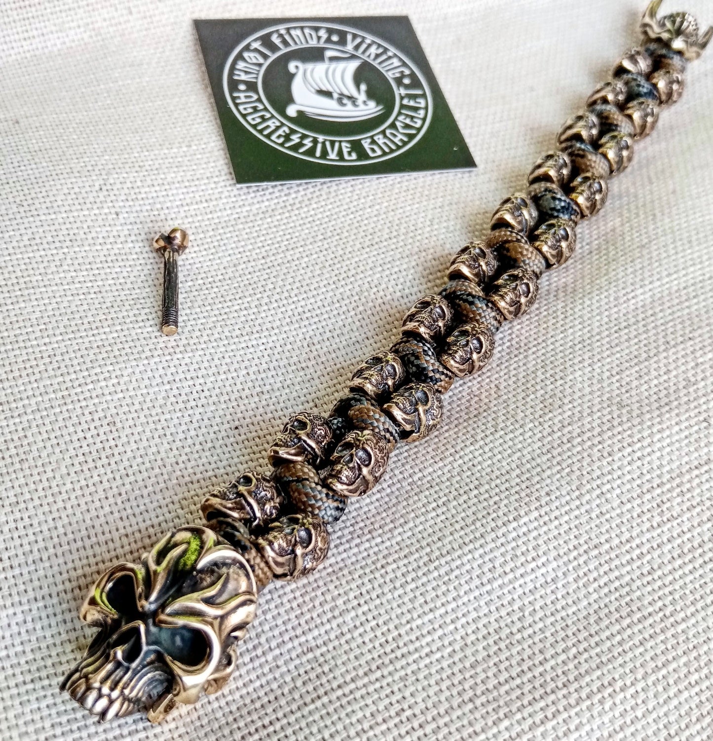 Halloween gift Best skulls Bangle. Horror skull paracord bracelet. Biker bangle. Brutal style and a symbol of the skull.