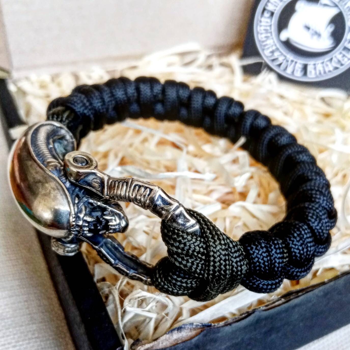 Black Paracord bracelet ALIEN. Biker bangle. Viking style. Xenomorph. Scandinavian jewelry.