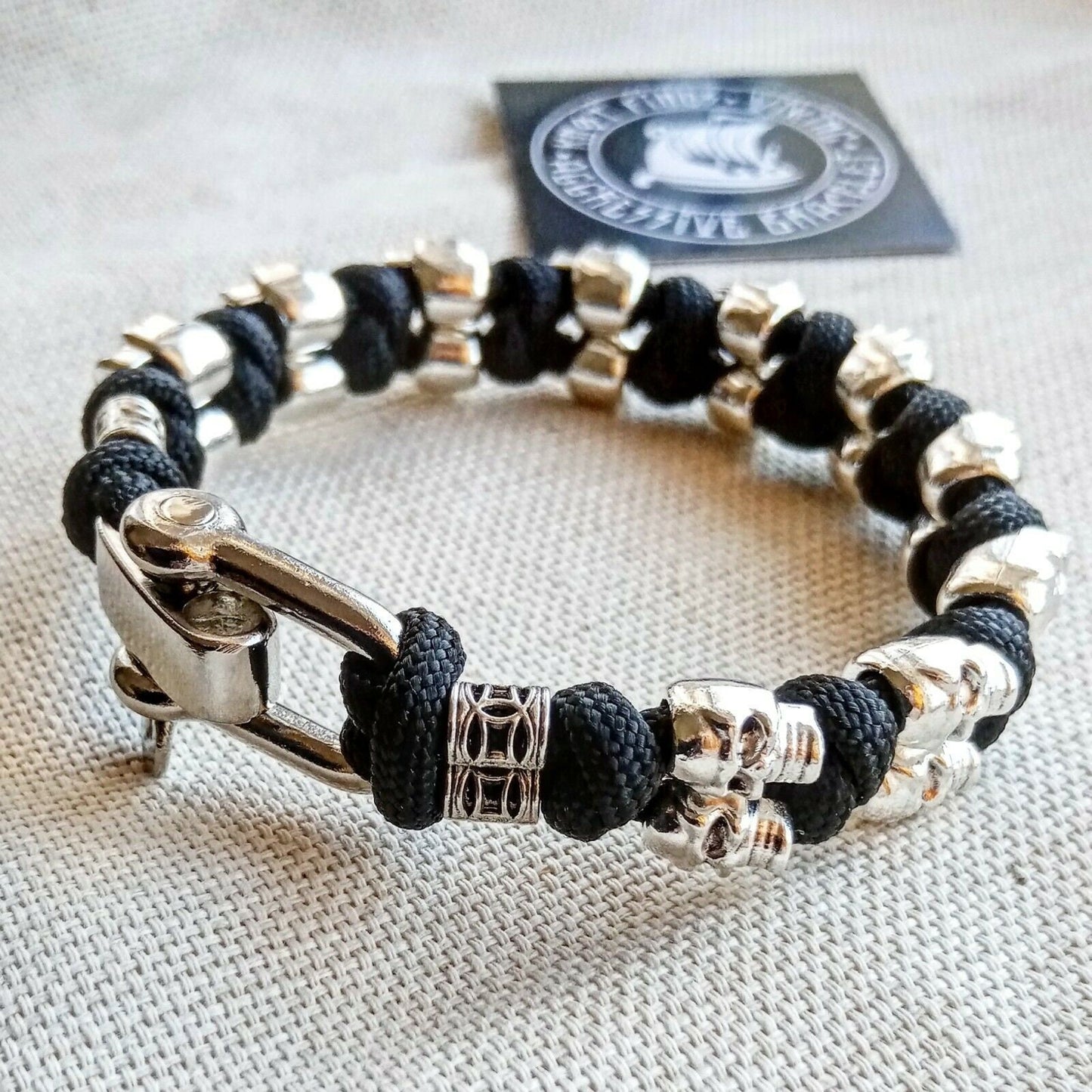 Skull paracord bracelet. Black bangle. Brutal style. Biker bangle. Halloween gift.
