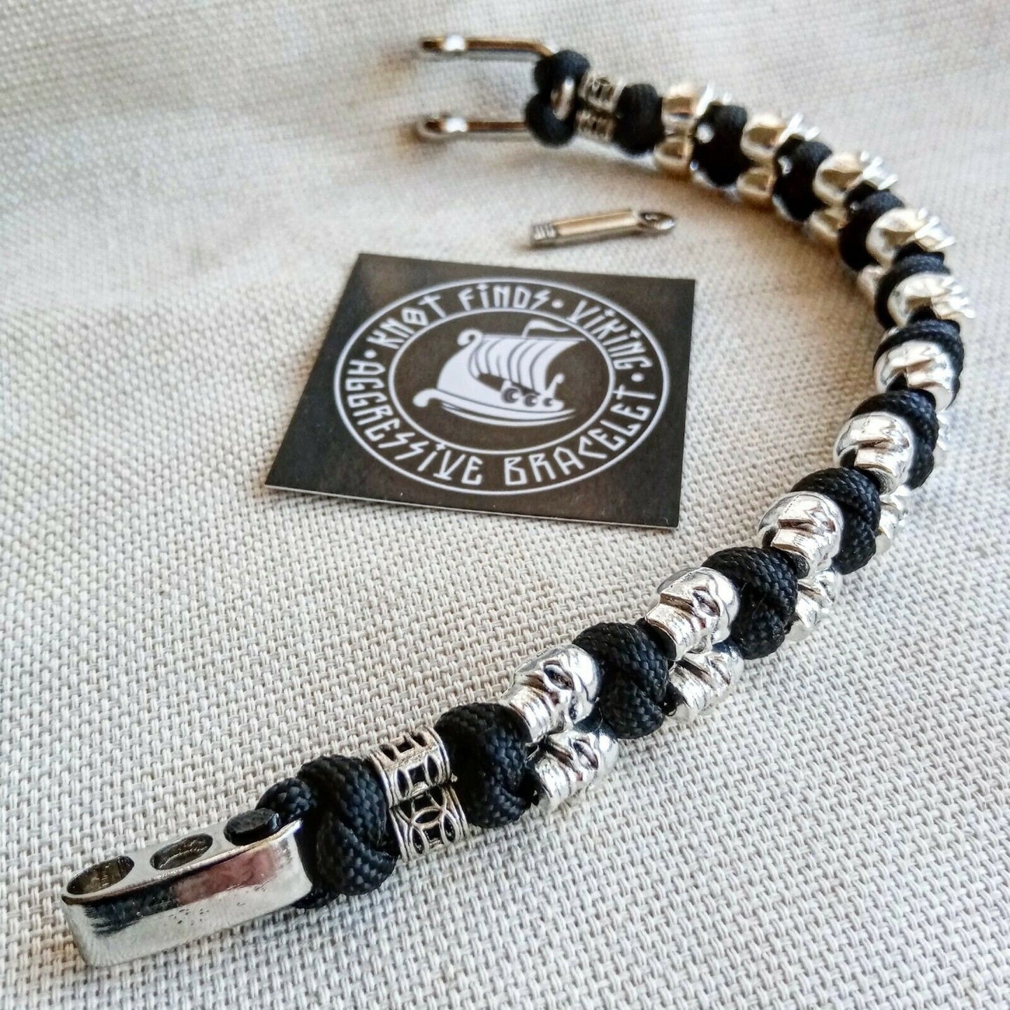 Skull paracord bracelet. Black bangle. Brutal style. Biker bangle. Halloween gift.