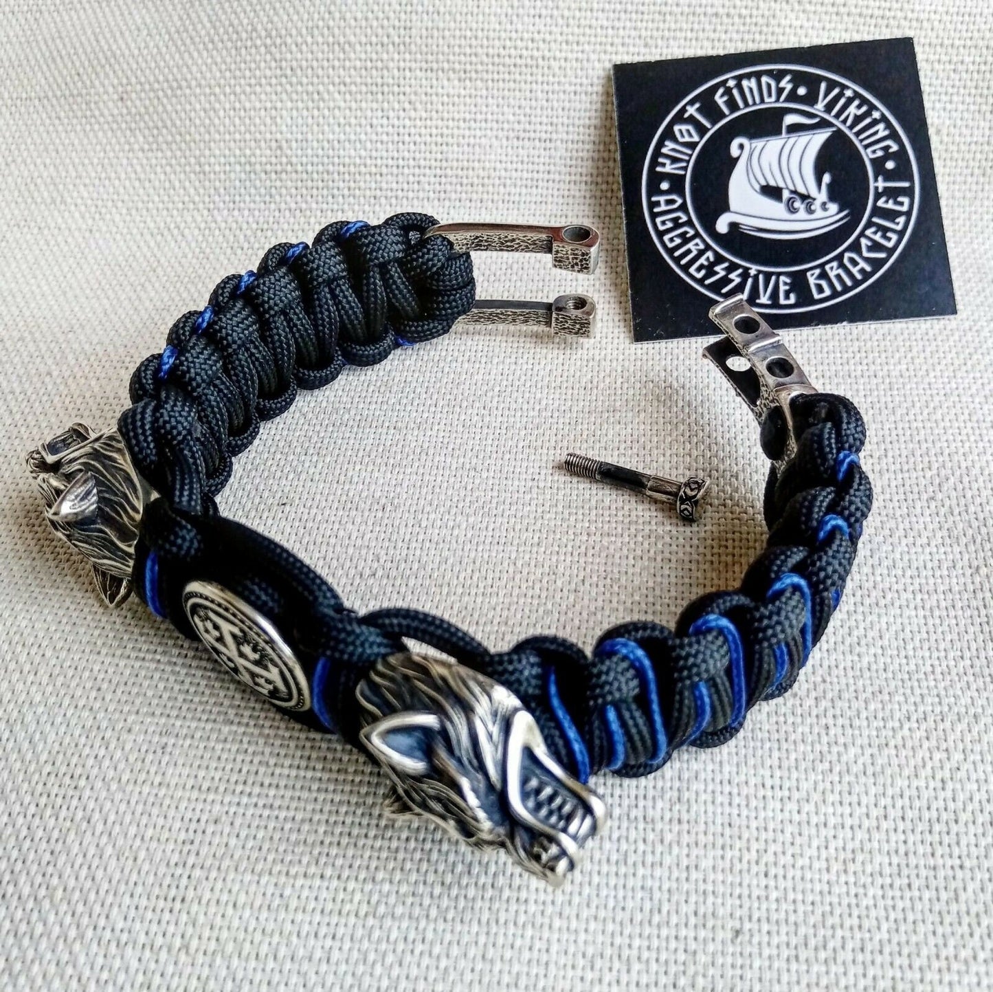 Paracord bracelet with beads "Wolf Head" and "Jerusalem Cross". Men's style, a gift for tough men. Biker bracelet.