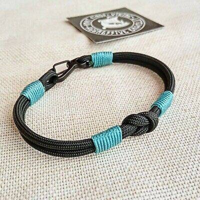 Thin skydiving bracelet made of paracord and carbine for men. Sky style. Extreme durable.