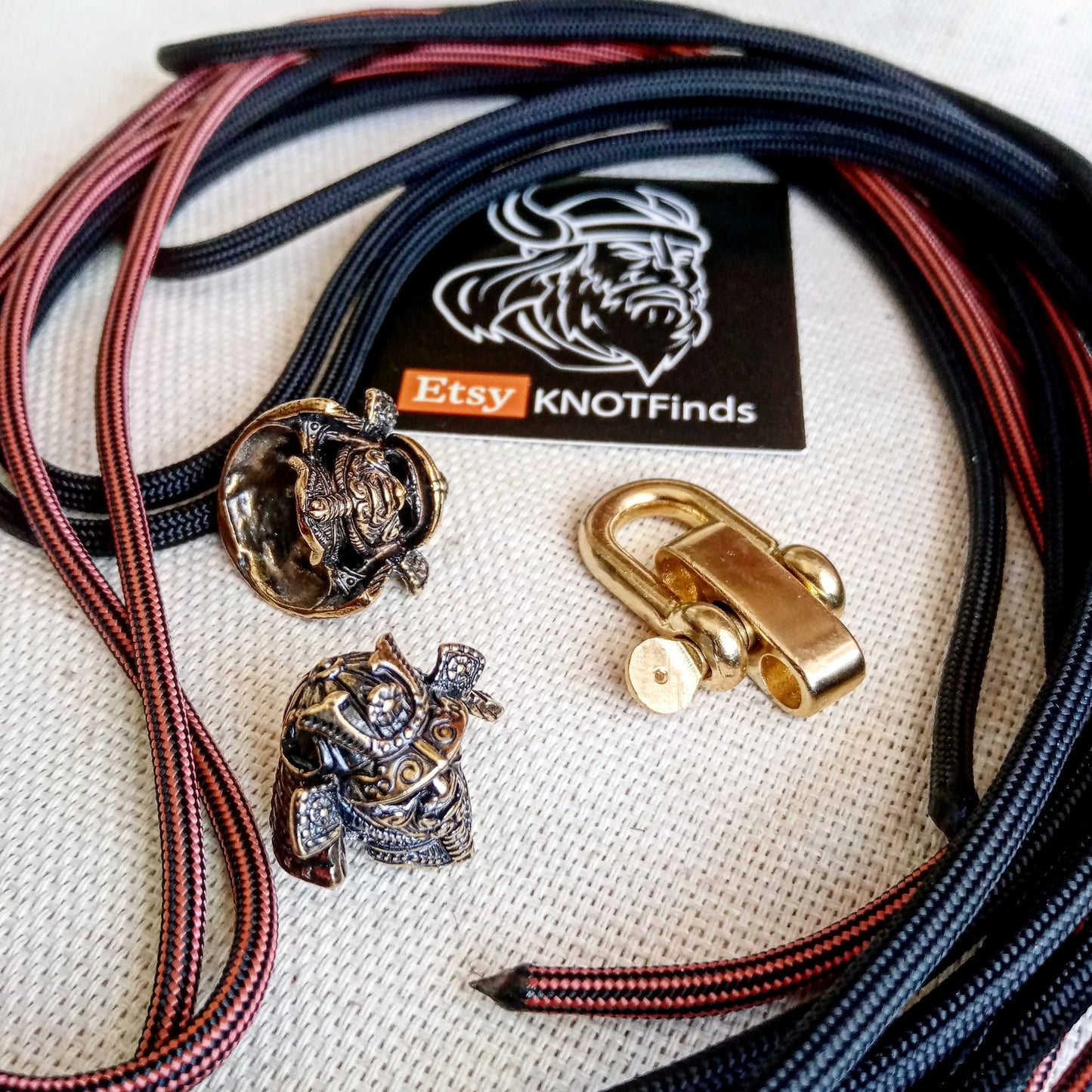 SAMURAI, paracord 550. Set for weaving a bracelet from paracord. DIY gift. Do it yourself.