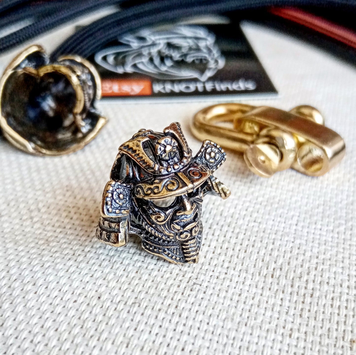 SAMURAI, paracord 550. Set for weaving a bracelet from paracord. DIY gift. Do it yourself.