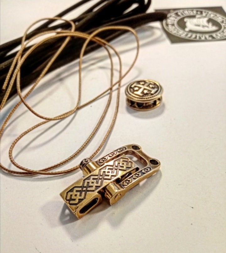 Set for weaving a bracelet from paracord. DIY gift. Do it yourself. Jerusalem cross bangle.