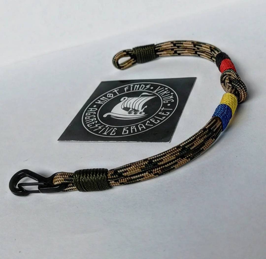 Paracord bracelet. Army style. Unloading camp bangle. Ukrainian symbol. Thin military bracelet. Glory to Ukraine.