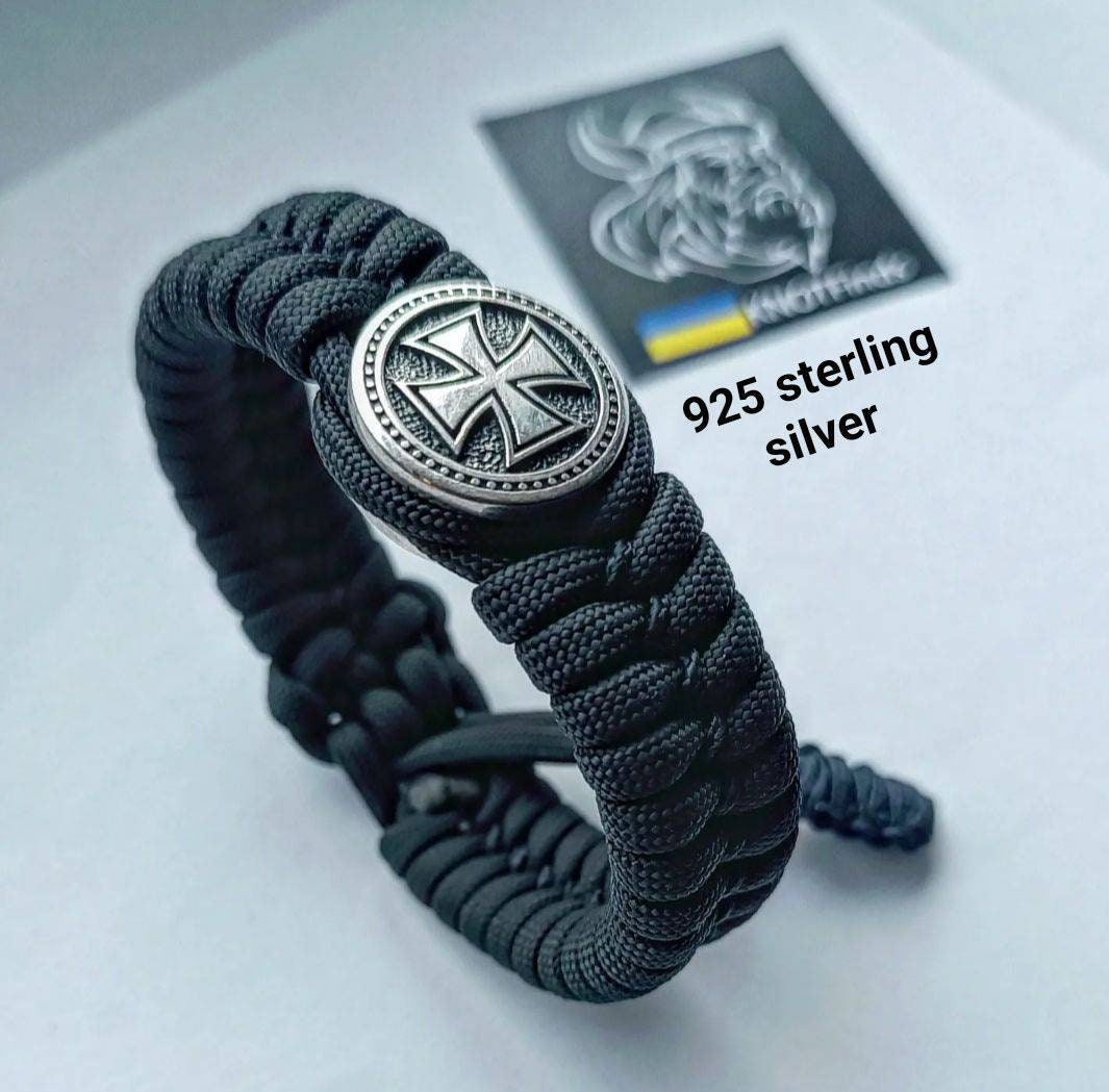 Bracelet of the northern paracord "Templar Cross". Original brutal bracelet made of Celtic knots and 925 Sterling Silver bead "Templar Cross