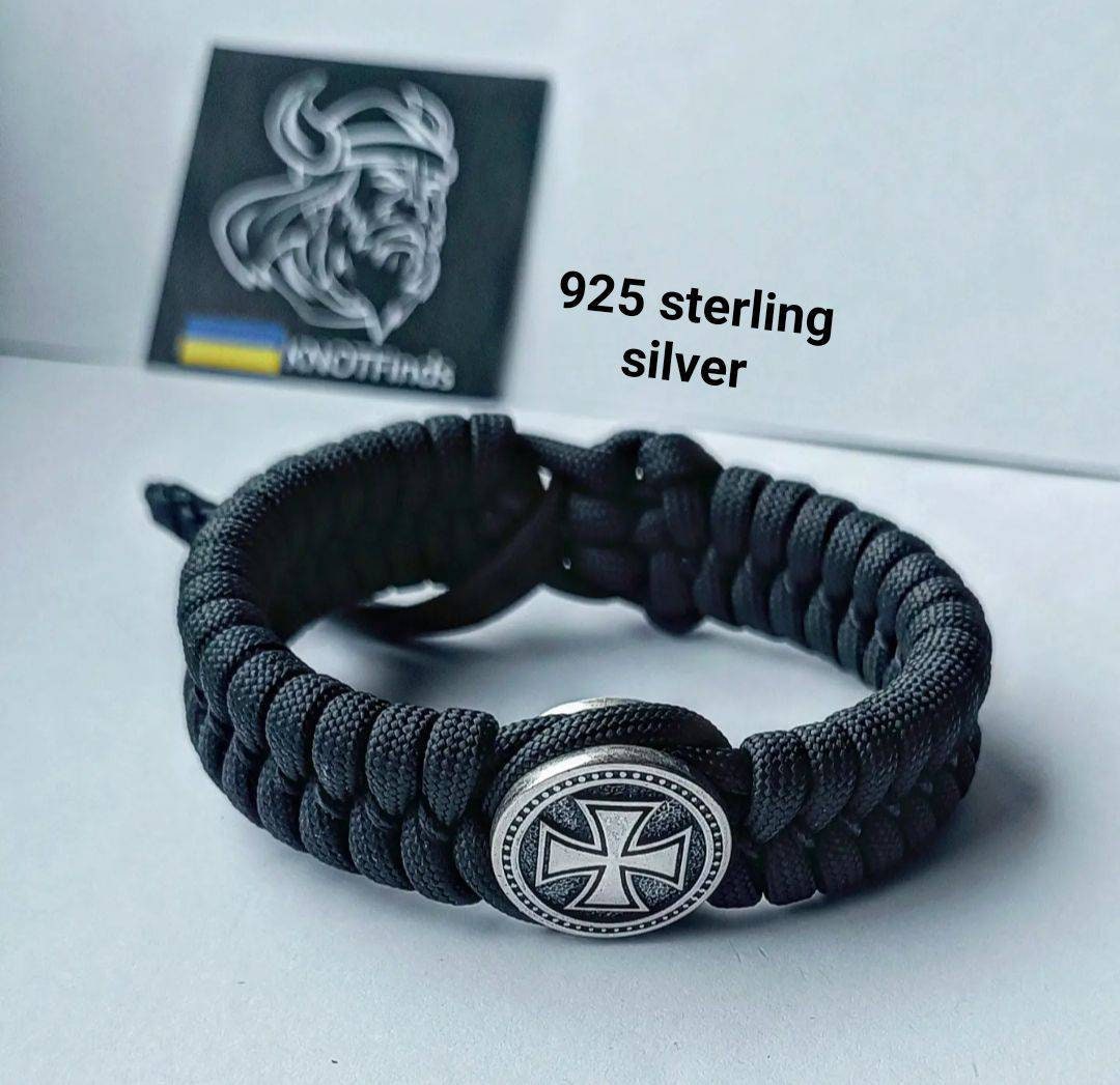 Bracelet of the northern paracord "Templar Cross". Original brutal bracelet made of Celtic knots and 925 Sterling Silver bead "Templar Cross