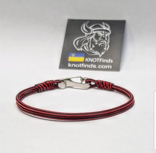 Ultra-Thin Bloody stripe Paracord Bracelet – Viking-Inspired Protective military Amulet