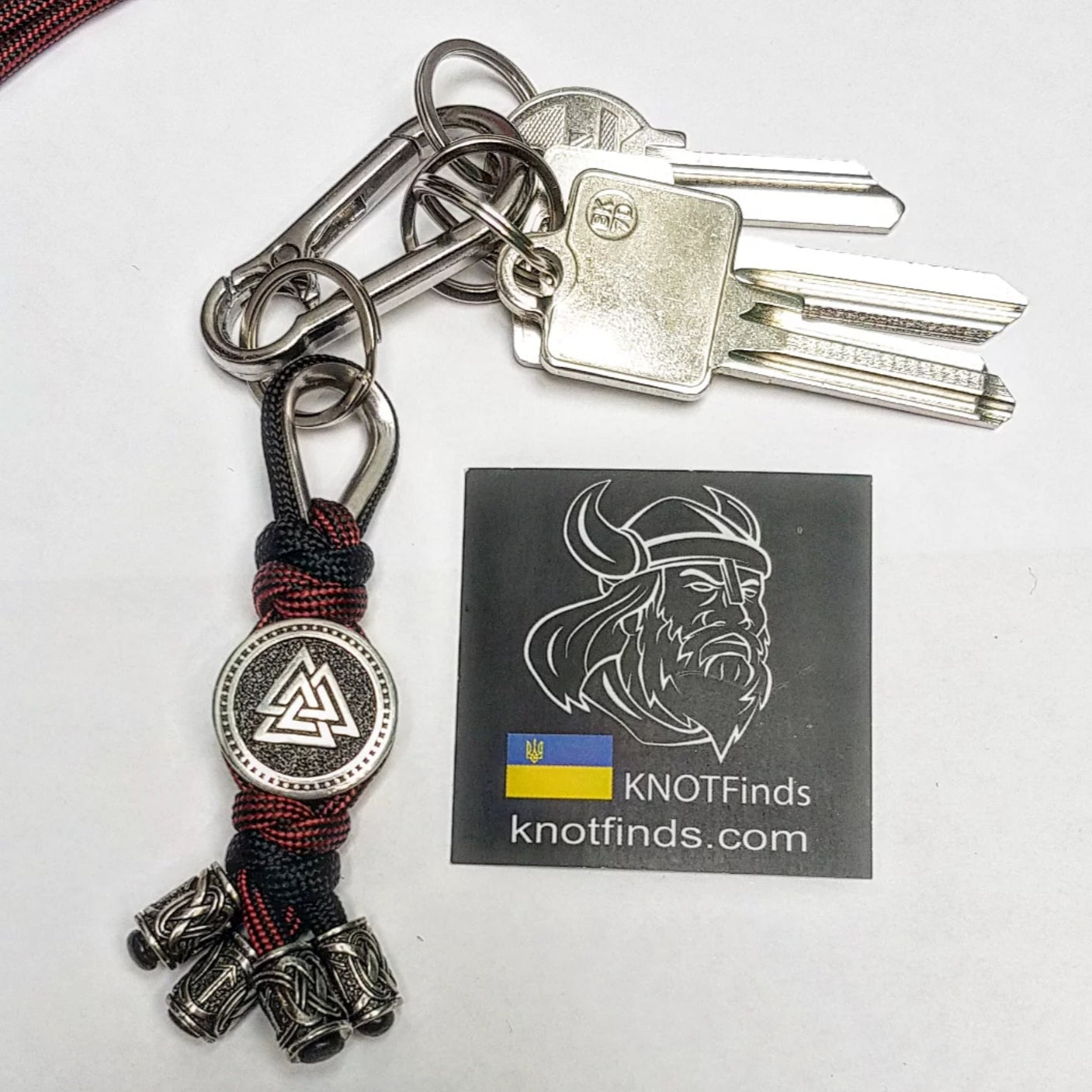 Handcrafted Stainless Steel Valknut Viking Symbol Keychain – A Unique Nordic/Heritage Gift